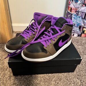 Jordan Air 1 Mid in Palomino and Wild Berry